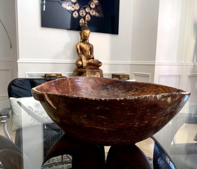Large Antique Americana Carved Elm Burl Bowl with Handles