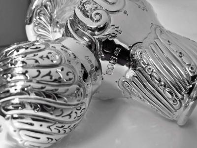 Large Antique Sterling Silver Sugar Caster London 1899 William Gibson