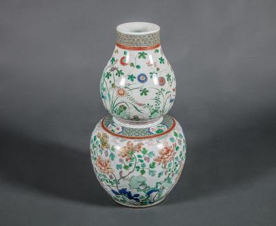 Large Chinese Famille Rose Vase