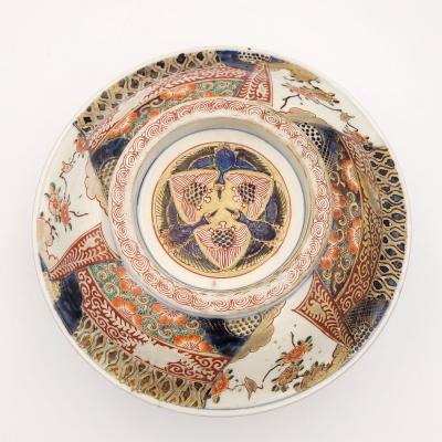 Large Covered Imari Bowl Japan circa 1870