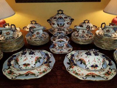 Large Early 19th Century Davenport Longport Imari China Dinner Service