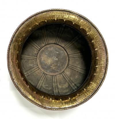 Large English Hand Hammered Brass Repouss Round Planter Jardini re