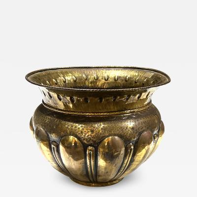Large English Hand Hammered Brass Repouss Round Planter Jardini re