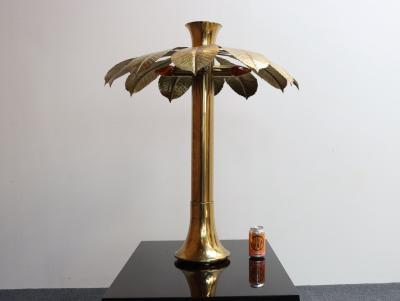 Large Italian Modernist Ippocastano Brass Table Lamp Designed by Carlo Giorgi