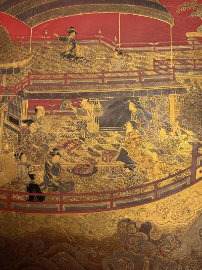 Large Japanese Lacquer Plate with Elaborate Maki e Design by Kajikawa