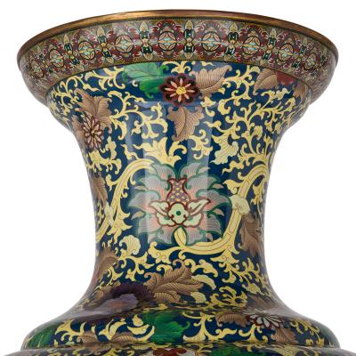 Large Japanese Meiji period cloisonn enamel vase with a stand