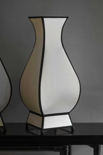 Large Molto Pagoda Lamps Set of 2