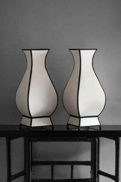 Large Molto Pagoda Lamps Set of 2
