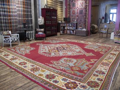 Large Oushak Kilim
