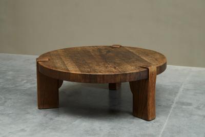 Large Round Wabi Sabi Style Coffee Table in Solid Oak 1960s