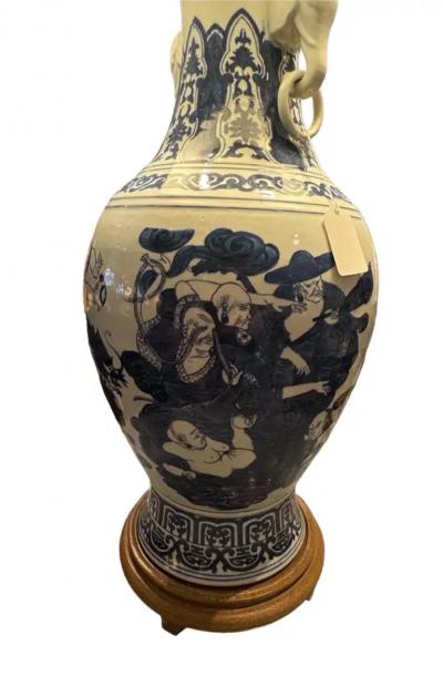 Large Scale Chinese Export Blue White Urn Form Lamp