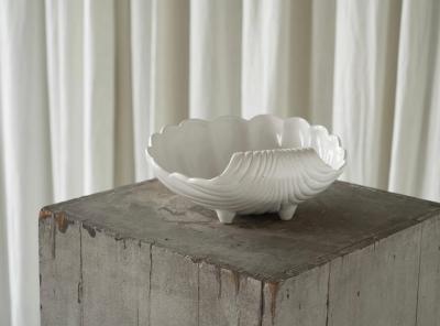 Large Shell Shaped Ceramic Art Deco Centerpiece Bowl Mid 20th Century