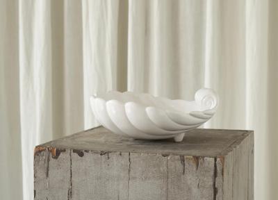 Large Shell Shaped Ceramic Art Deco Centerpiece Bowl Mid 20th Century