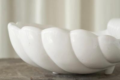Large Shell Shaped Ceramic Art Deco Centerpiece Bowl Mid 20th Century