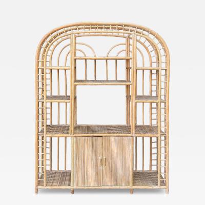 Large Vintage Arched Coastal Rattan Etag re Shelves and Storage