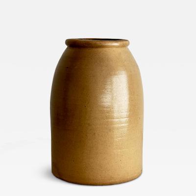 Large jar United States 19th century