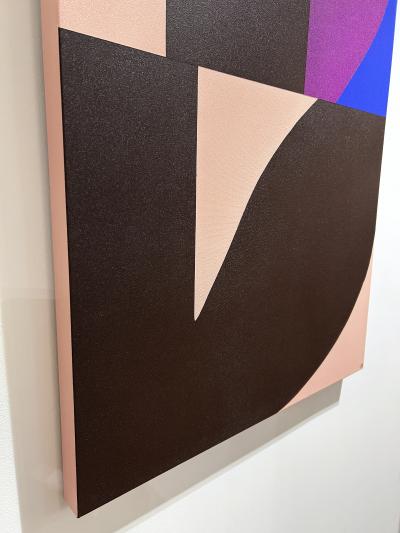 Larry Bentley Peach Tone Umber