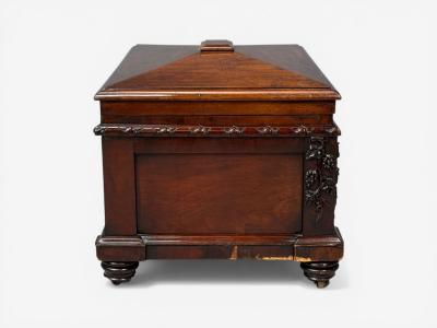 Late 18th Early 19th Century Wine Cooler Cellarette Rosewood Regency Lead