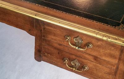 Late 19th Century Louis XV Transitional Style Desk