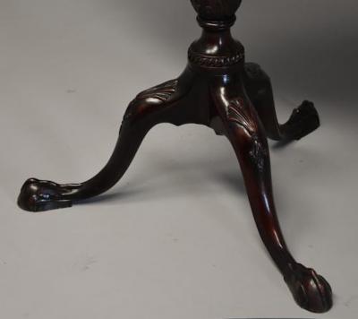 Late 19thc Chippendale style mahogany piecrust tilt top tea table