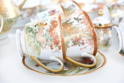 Late 20th Century Japanese Porcelain Dinner Service 68 Pieces