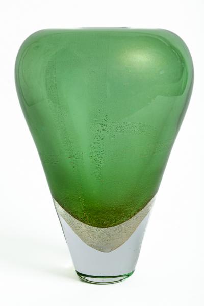 Laura Diaz de Santillana Italian Emerald and Gold Sommerso Vessel 1980 s