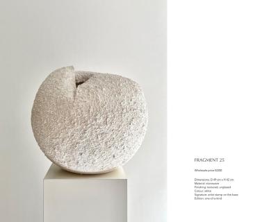 Laura Pasquino Dutch Contemporary Fragment 25 Stoneware and Porcelain Sculptural Urn Vase