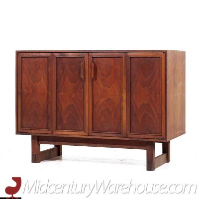 Lawrence Peabody Lawrence Peabody for Nemschoff Mid Century Walnut Dresser Chest