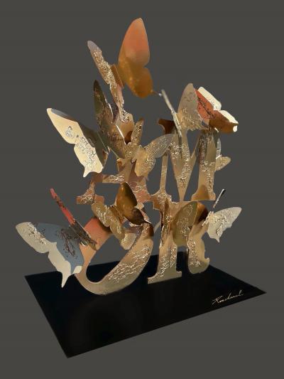 Lea Poncharal Golden Amor