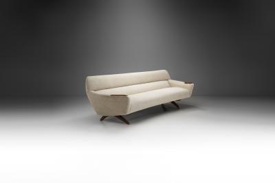 Leif Hansen Leif Hansen Model 62 Sofa for Kronen M belfabrikken Denmark 1960s