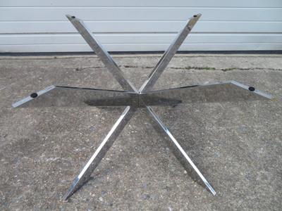 Leon Rosen Gorgeous Leon Rosen for Pace Collection Double X Base Chrome Coffee Table