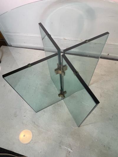Leon Rosen MODERNIST GLASS AND BRASS PACE X BASE DINING TABLE