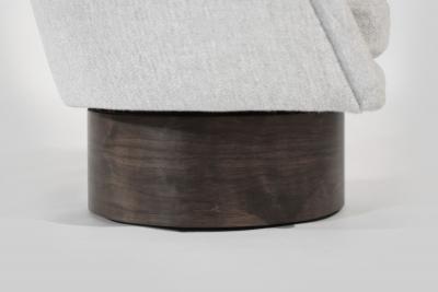 Leon Rosen Set of Swivel Lounges on Walnut Supports by Leon Rosen C 1970s