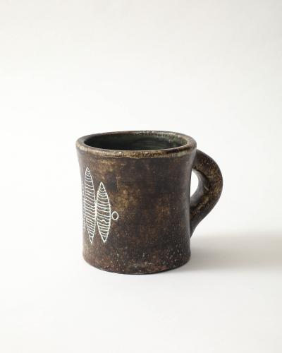 Les 2 Potiers Michelle et Jacques Serre Glazed Ceramic Cup with Geometric Leaf Abstraction France c 1965