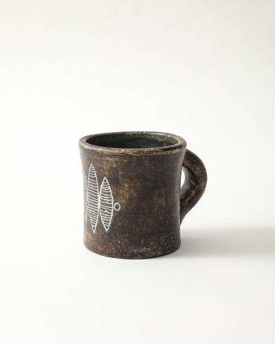 Les 2 Potiers Michelle et Jacques Serre Glazed Ceramic Cup with Geometric Leaf Abstraction France c 1965