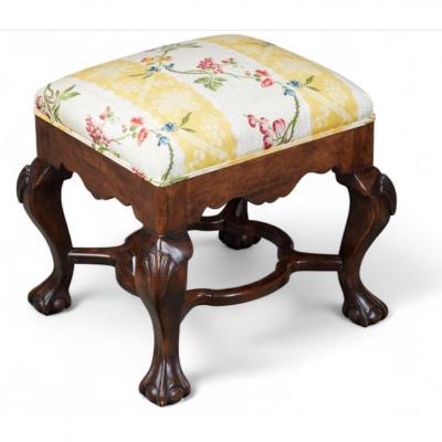 Lewis Mittman George I Style Lewis Mittman Carved Mahogany Footstool Ottoman