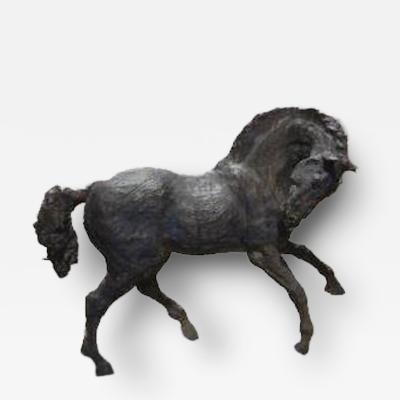 Lina Binkele Horse Turning Head to the Right