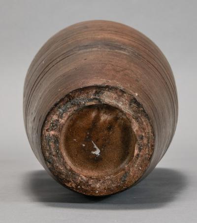 Lio Dynasty 907 1125 Pot with Stand
