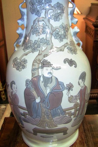 Lladro Rare Pair of Lladro Porcelain Mandarin Vases