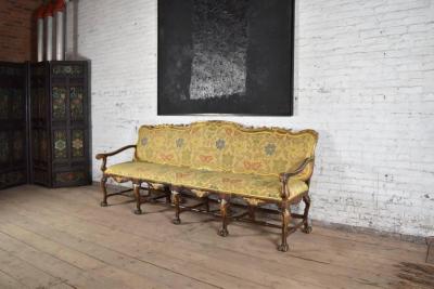 Long 18th Century Carved and Parcel Gilt Spanish Portuguese Settee