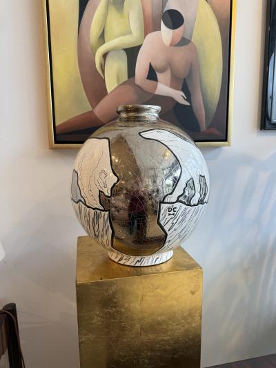Longwy Danillo Curetti for maux de Longwy Banquise Polar Bear Vase 39 50