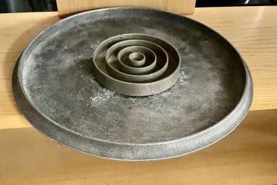 Lorenzo Burchiellaro Circular die cast aluminum centerpiece