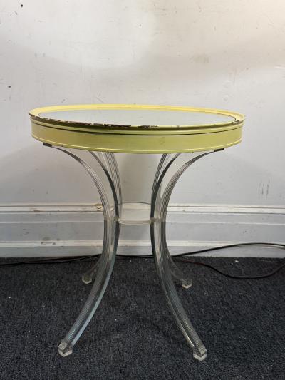 Lorin Jackson MIRRORED AND LUCITE TABLE DESIGNED BY LORIN JACKSON FOR GROSFELD HOUSE