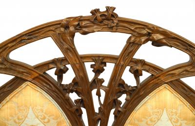 Louis Majorelle French Art Nouveau Walnut Berg re Arm Chair