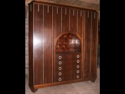 Louis Majorelle Majorelle cabinet with parquetry niche