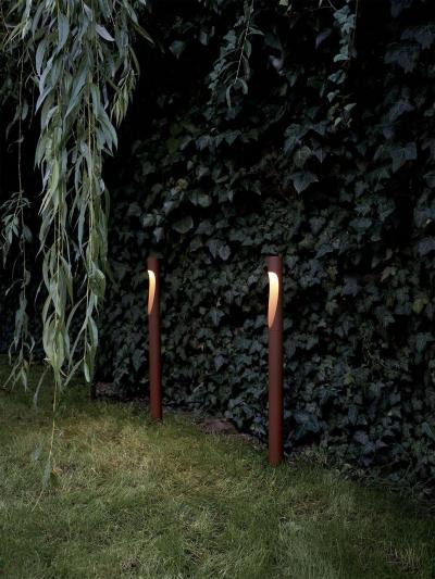 Louis Poulsen Large Flindt Garden outdoor bollard light in cortens red for Louis Poulsen 