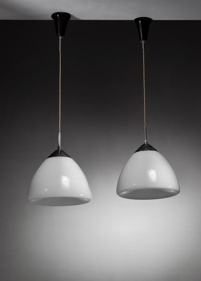 Louis Poulsen Pair of Louis Poulsen Delta pendants