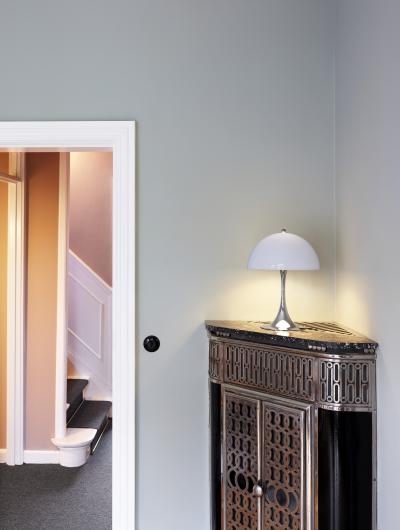 Louis Poulsen Verner Panton Panthella 320 Table Lamp for Louis Poulsen in Gray
