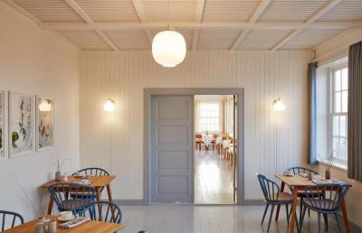 Louis Poulsen Vilhelm Lauritzen VL 1 Brass and Glass Wall Lamp for Louis Poulsen