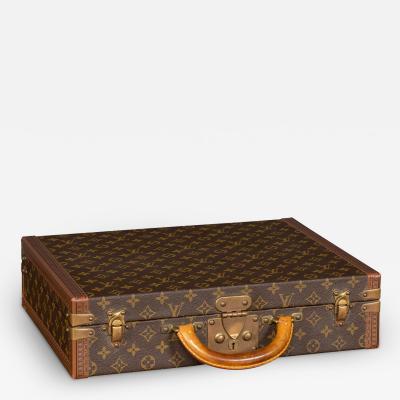 Vintage LV Louis Vuitton Trunks Luggage & Luxury Items